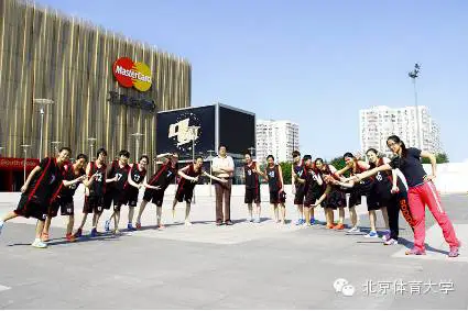 专业篮球裁判如何利用虚拟现实提高判罚准确性_1